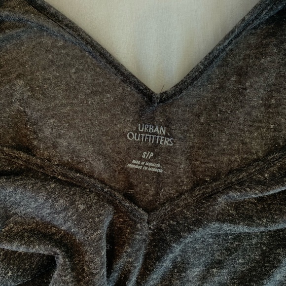 Gray Urban Outfitters 3/4 sleeve t-shirt - Picture 3 of 4